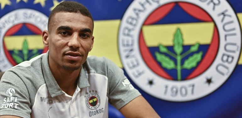 Fenerbahce039nin-yeni-transferi-Ganali-Djiku-Turkiye039deki-hedeflerini-anlatti.jpg