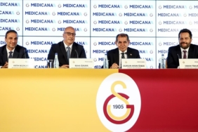 Galatasaray-Kulubu-Medicana-Saglik-Grubu-ile-sponsorluk-anlasmasi-imzaladi.jpg