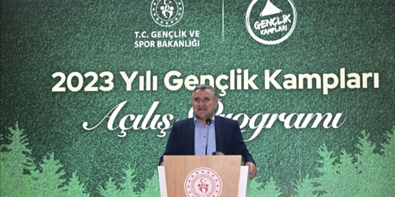 Gençlik ve Spor Bakanı Bak: Vatanını seven, dertleri paylaşan güzel bir gençlik geliyor