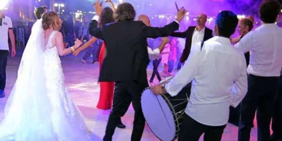 HKP'den düğünde harem selamlık yapan muhtara suç duyurusu