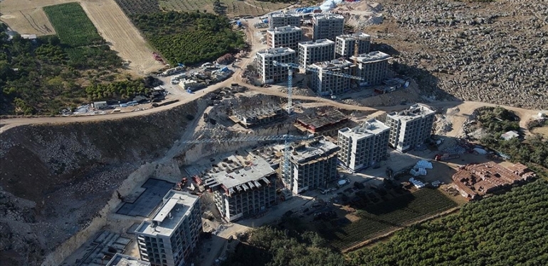 Hatay039a-254-bin-195-konut-insa-edilecek.jpg