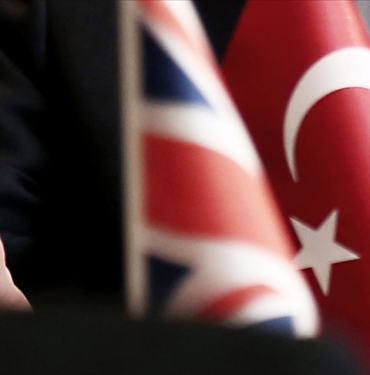 Ingiliz-Bakan-Cartlidge-Ingiltere-Turkiye-iliskileri-her-zamankinden-daha-guclu.jpg