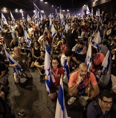 Israil039de-Netanyahu-hukumetinin-yargi-duzenlemesine-karsi-yurutulen-protestolar-devam-ediyor.jpg