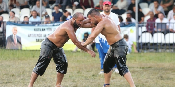 Kırkpınar'da son yıllarda finalde en çok Antalya'dan başpehlivanlar güreşiyor