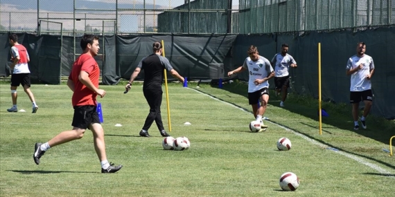 Kocaelispor, sezona "Süper Lig" hedefiyle başladı