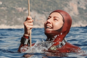 Milli-sporcu-Birgul-Erken-Bahamalar039da-100-metreye-dalarak-tarihe-gecmek.jpg