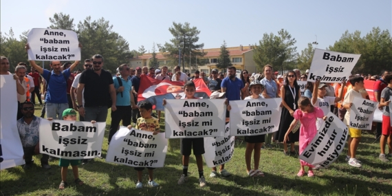 Muğla'da termik santral çalışanları aileleriyle basın açıklaması yaptı