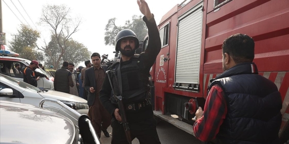 Pakistan'da siyasi parti kongresini hedef alan bombalı saldırıda 20 kişi öldü