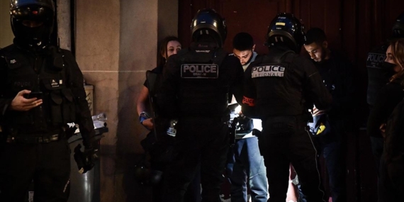 Paris'teki gösteriler öncesi 37 kişi gözaltına alındı