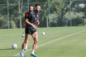 Pendiksporlu-futbolcular-Super-Lig039de-basariya-odaklandi.jpg