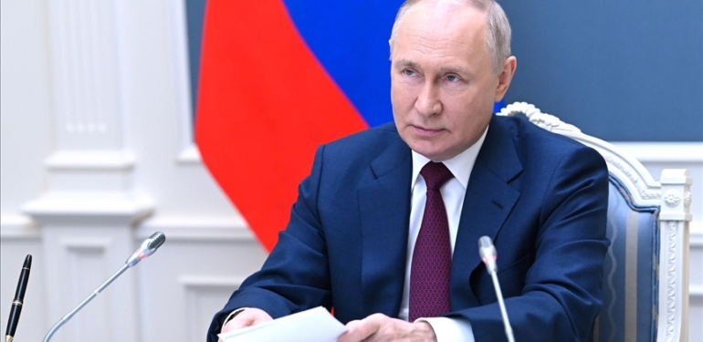 Putin-Ekonomimizde-bu-yilki-buyume-gecen-yili-tumuyle-telafi-edecek.jpg