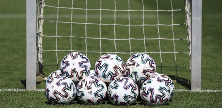 Super-Lig039de-en-ucuz-kombine-125-lira-en-pahalisi-150.jpg