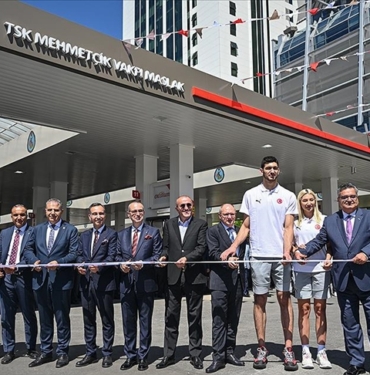 TotalEnergies-TSK-Mehmetcik-Vakfi-yonetimindeki-yeni-istasyonunu-Istanbul-Maslak039ta-acti.jpg