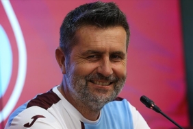 Trabzonspor-Teknik-Direktoru-Bjelica039dan-sistem-aciklamasi-Temel-sistem-4-3-3-olacak.jpg