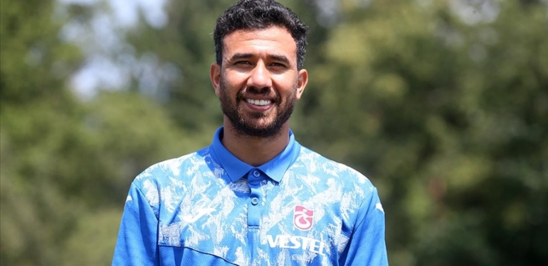 Trabzonspor039un-Misirli-futbolcusu-Trezeguet039den-quotKendimize-odaklanmaliyizquot-uyarisi.jpg