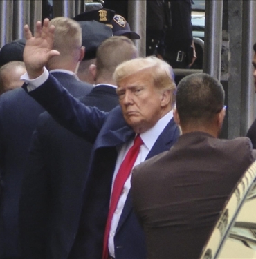Trump039in-gizli-belgeler-davasinin-durusma-tarihi-20-Mayis-2024-olarak.jpg