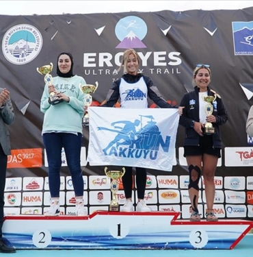 Uluslararasi-Erciyes-Ultra-Sky-Trail-Dag-Maratonu039nda-dereceye-girenlere-odulleri.jpg