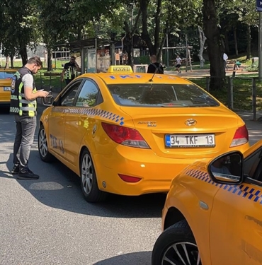 Uzmanlar-Istanbul039daki-taksi-sorununa-iliskin-cozum-onerilerini-anlatti.jpg