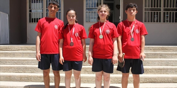 Vanlı özel sporcular yeni başarılara odaklandı