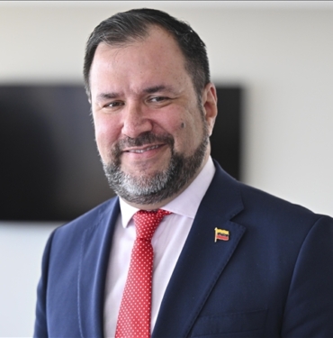 Venezuela-Disisleri-Bakani-Turkiye-ve-Venezuela-arasinda-yatirimlarin-korunmasi-anlasmasi.jpg
