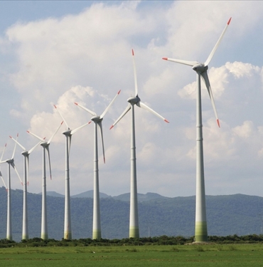 Yenilenebilir-enerji-gelecek-yil-dunyanin-en-buyuk-elektrik-uretim-kaynagi.jpg