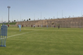 Yilport-Samsunspor-sampiyonlugu-getiren-oyun-kurgusunu-gelistirip-mucadele-etmeye-hazirlaniyor.jpg
