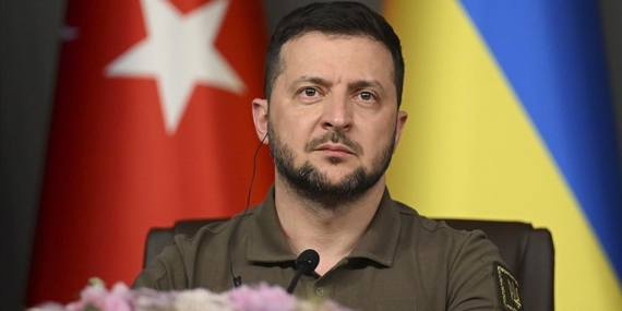 Zelenskiy: Ülkemiz ve halklarımız için barış isteyen herkese teşekkür etmek için İstanbul'dayım