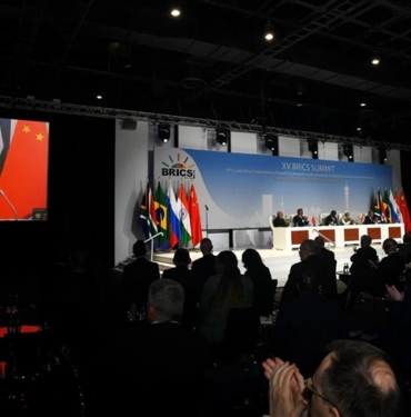 3-SORUDA-15-BRICS-Zirvesi-Alternatif-blok-gucleniyor.jpg