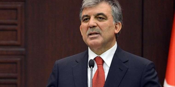 Abdullah Gül 30 Ağustos'u kutladı: Yorumlara kapadı!