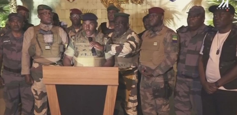 Afrika039daki-darbelerin-son-duragi-Gabon.jpg