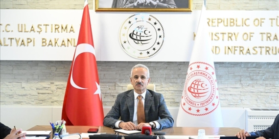Bakan Uraloğlu: Tahıl koridorunun denizcilik ve ulaşım tarafını daha çok takip ediyoruz