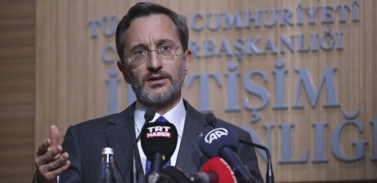 Baskan-Altun-101-yil-once-tum-dunyaya-verdigimiz-guclu-bagimsizlik.jpg