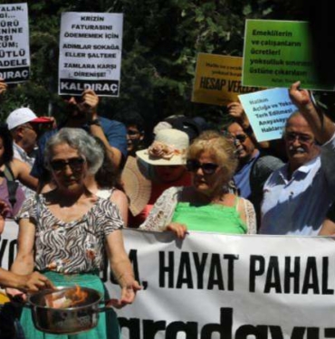 Baskentte-eylem-Halk-acliga-terk-edildi.jpg