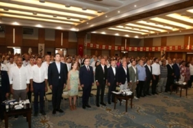 CHP039de-039degisim039-tartismasi-Ilgezdi-Imamoglu039na-yuklendi-Sen-neyden-bahsediyorsun.jpg