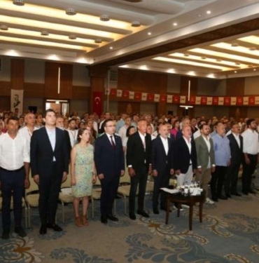 CHP039de-039degisim039-tartismasi-Ilgezdi-Imamoglu039na-yuklendi-Sen-neyden-bahsediyorsun.jpg
