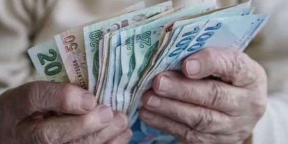 CHP’den emekli maaşı zammına tepki: ‘Saray’ın dakikalık masrafı bile iki emekli maaşını aşıyor’