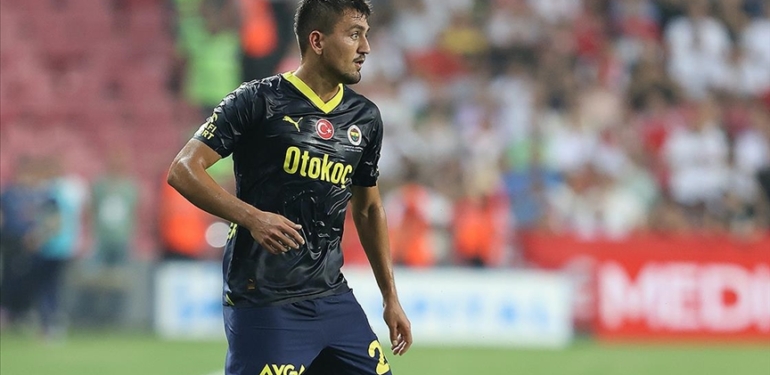Cengiz-Under-Fenerbahce039nin-sampiyon-olmasi-icin-elimden-gelenin-en-iyisini.jpg