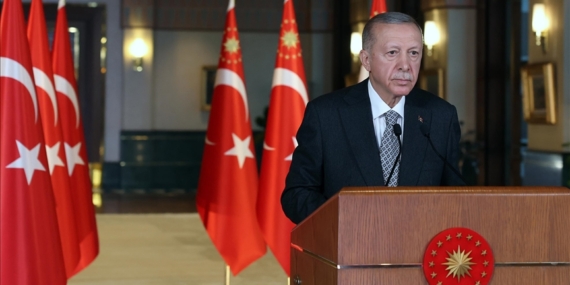 Cumhurbaşkanı Erdoğan: Konutlarımız deprem yönetmeliğine uygun, güvenli ve iklim dostu olarak inşa edilecek