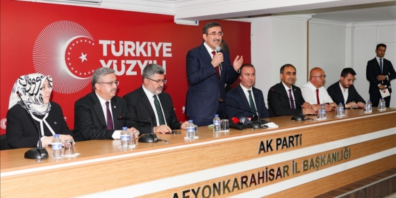 Cumhurbaşkanı Yardımcısı Yılmaz: Belediyeyi hizmet için bir araç olarak görenler vatandaşımızın teveccühünü kazanacak