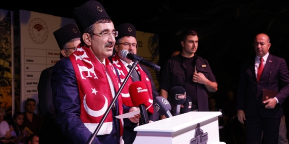 Cumhurbaşkanı Yardımcısı Yılmaz: Çanakkale ruhu, Kurtuluş Savaşı ruhu Türkiye Yüzyılı'nı da inşa edecek ruhtur
