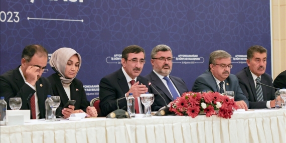 Cumhurbaşkanı Yardımcısı Yılmaz: Orta vadede tek haneli enflasyona gitmeyi öngörüyoruz