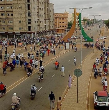 ECOWAS-arabulucusu-Abubakar-Nijer039de-kimse-savasa-girmek-istemiyor.jpg