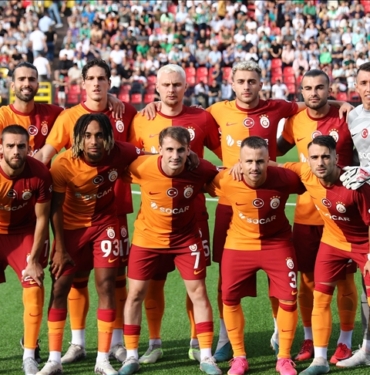 Galatasaray-Avrupa039da-304-randevuda.jpg
