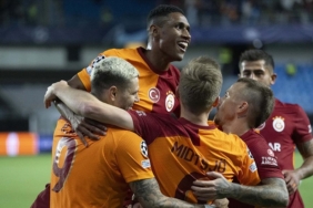 Galatasaray-quotDevler-Ligiquot-icin-sahaya-cikiyor.jpg