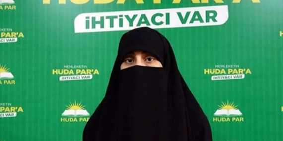 Gözleri çocukların kıyafetlerinde: HÜDA PAR'dan firmalara tesettür baskısı