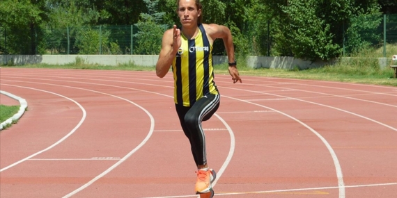 Hayvan otlatırken keşfedilen Avrupa şampiyonu atlet Dilek Koçak, Paris 2024'e odaklandı