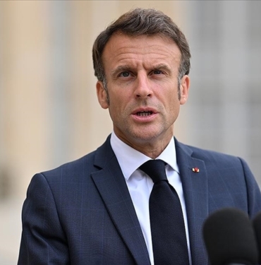 Macron-gocmenlik-yasasinin-kabulu-icin-tartismali-anayasa-maddesini-kullanmayi-planliyor.jpg