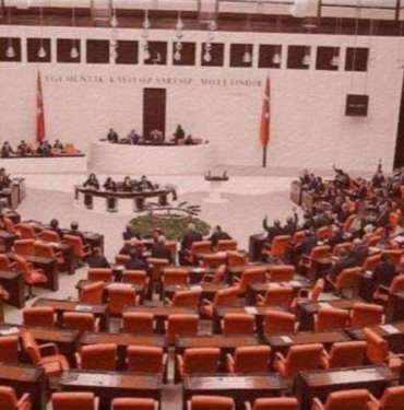 Yurttaslardan-TBMM039ye-binlerce-dilekce.jpg
