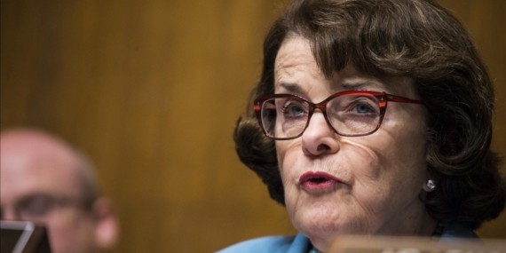 ABD Kongresi'nin en yaşlı üyesi Senatör Feinstein 90 yaşında hayatını kaybetti