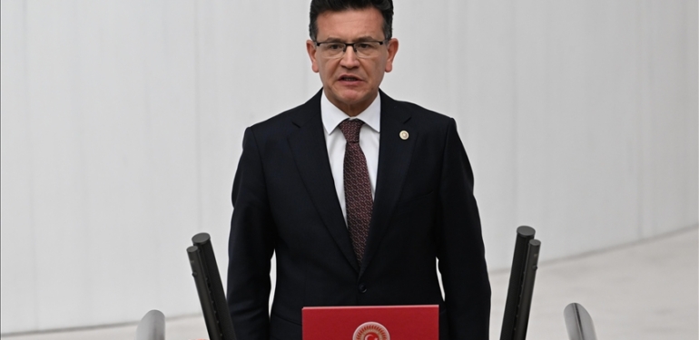 AK-Parti-Antalya-Milletvekili-Uslu-Urdun-Filistin-Israil-temaslarini-AA039ya.jpg